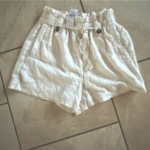 NWT American Eagle Soft Tie High Waist Mom Shorts